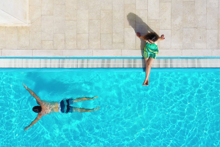 מלון קיסר פרמייר  ירושלים - בריכה על הגג מלון קיסר פרמייר  ירושלים - בריכה על הגג