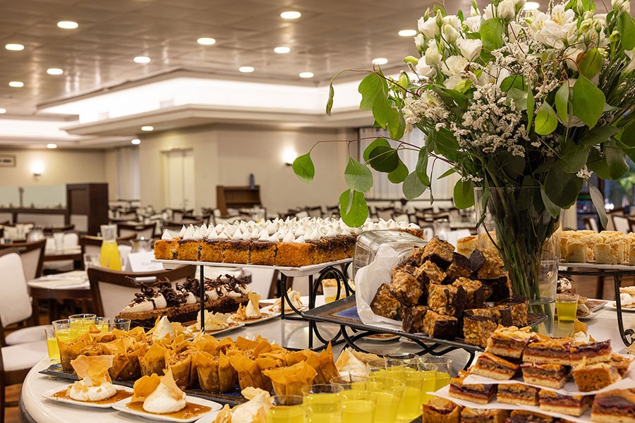 מלון קיסר פרמייר ירושלים - חדר אוכל מלון קיסר פרמייר ירושלים - חדר אוכל