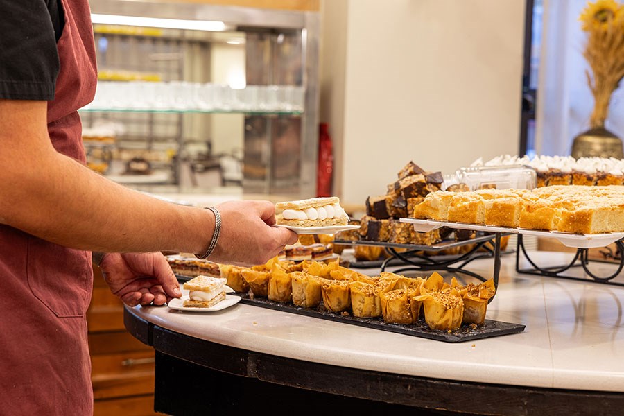 מלון קיסר פרמייר ירושלים - חדר אוכל מלון קיסר פרמייר ירושלים - חדר אוכל