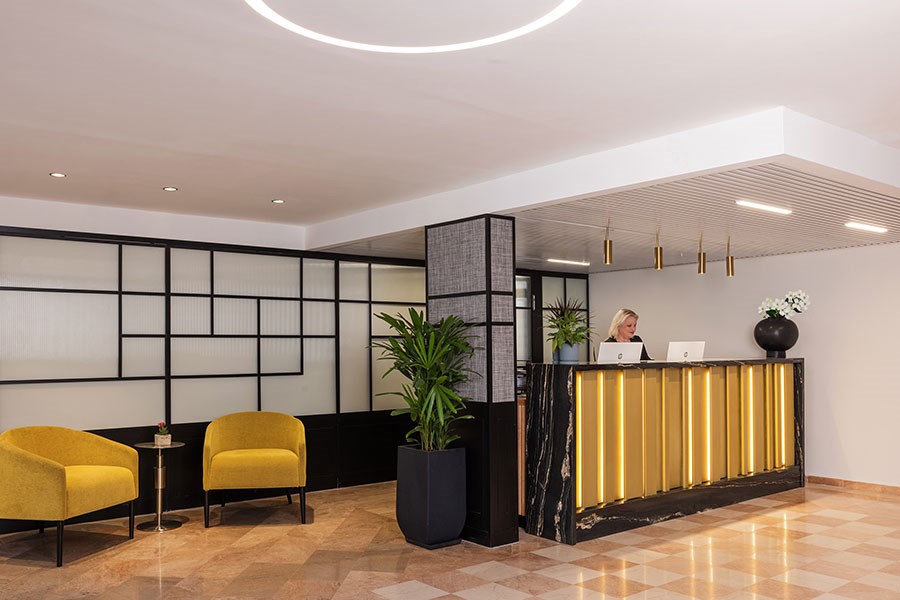 מלון קיסר פרמייר ירושלים - לובי וקבלה מלון קיסר פרמייר ירושלים - לובי וקבלה