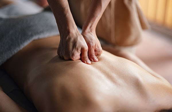 עיסוי רקמות עמוק