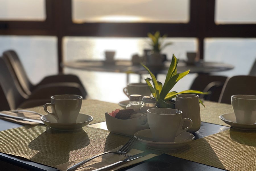 מלון קיסר טבריה - חדר אוכל